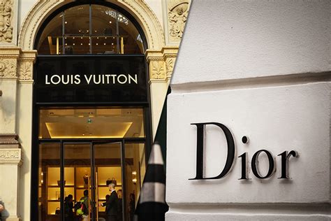 louis vuitton oerations associate job descrition|louis vuitton entry level jobs.